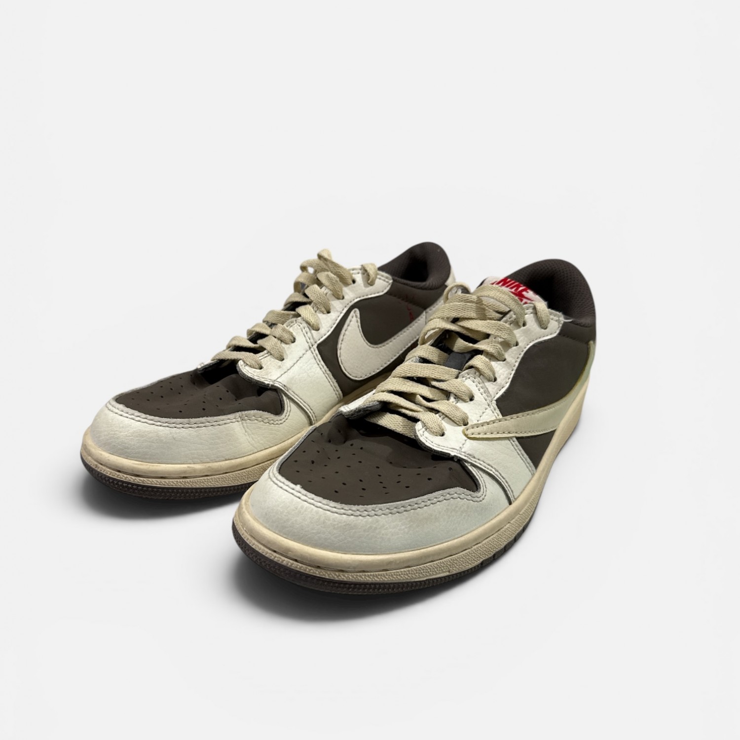 Travis Scott x Air Jordan 1 Low OG “Mocha”